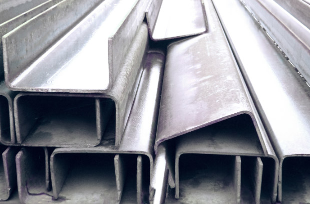 Гнутый швеллер: прочность и экономичность для вашего проекта